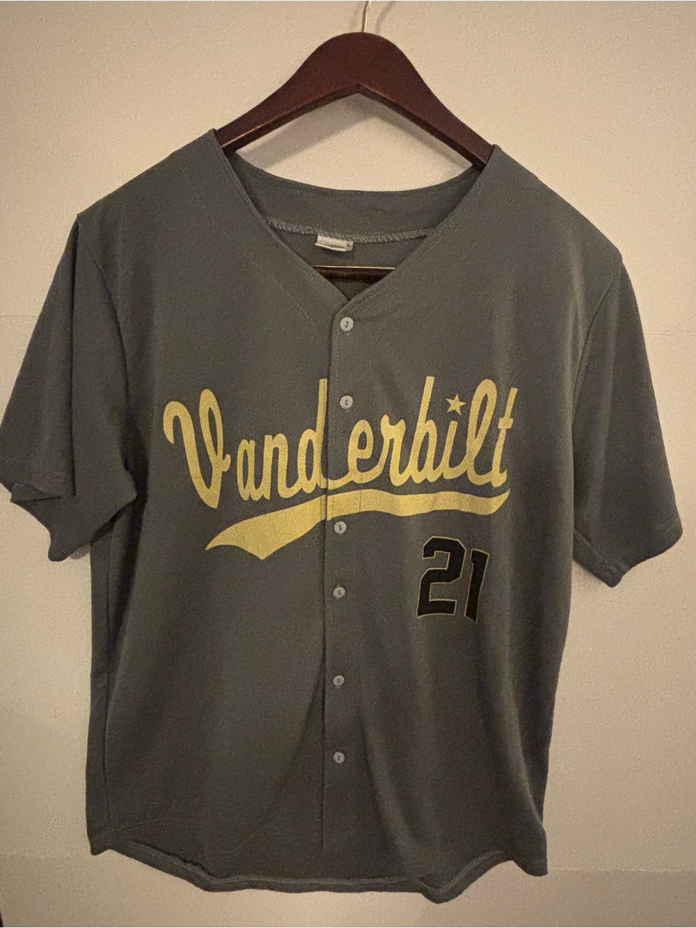 Genuine Merchandise Vanderbilt Commodores NCAA Baseball Jersey Gray #21, Size M